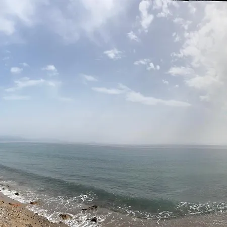 بيت للعطل Meropis *